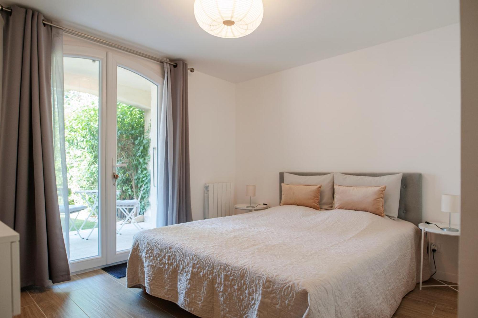Le Solaret Bed & Breakfast แซ็ต ภายนอก รูปภาพ