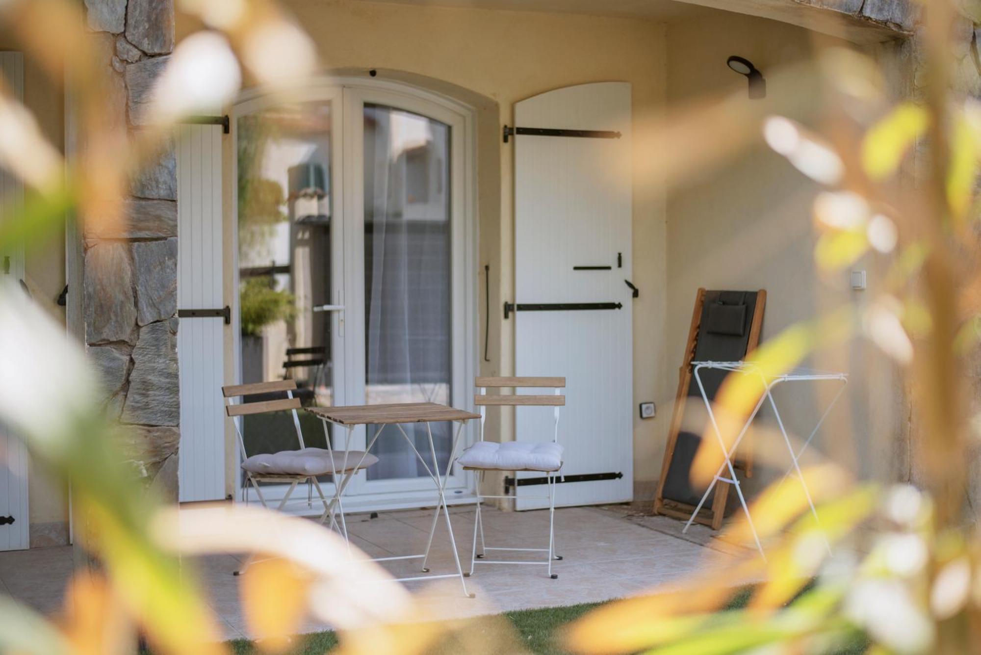 Le Solaret Bed & Breakfast แซ็ต ภายนอก รูปภาพ